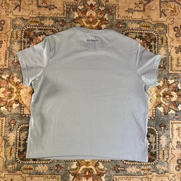 Cotopaxi Graphic Logo T-shirt Women's Cropped Outdoor Hiking Top Size Small - Picture 2 of 11